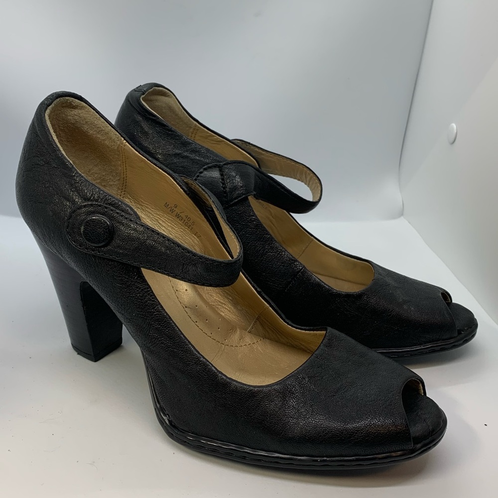 Barn Crown open toe heels